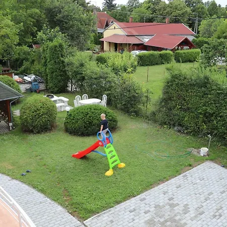 Erkel Panorama Apartman 4. Vonyarcvashegy